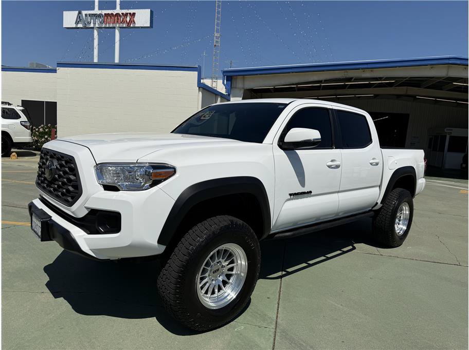 Used 2023 Toyota Tacoma 4x4 Double Cab w/ Trail Edition image 1