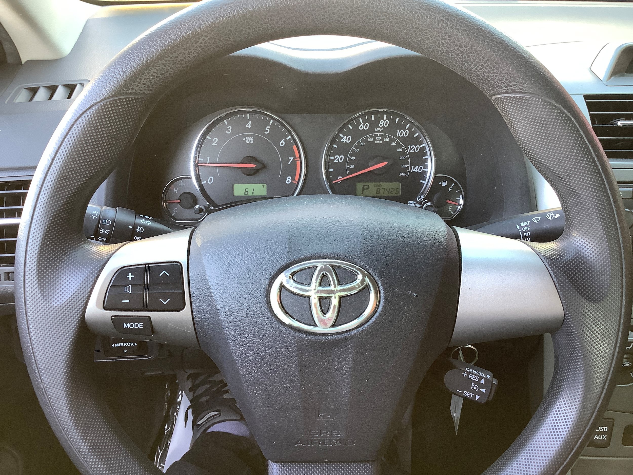 Used 2012 Toyota Corolla S image 17