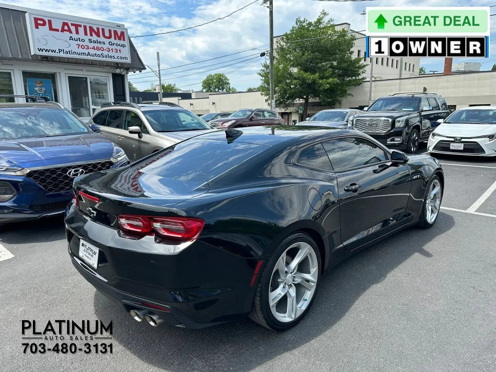 Used 2021 Chevrolet Camaro LT w/ Technology Package RWD image 5