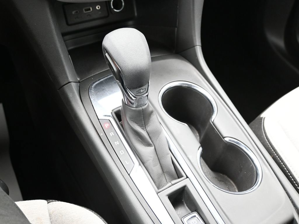 Used 2024 Chevrolet Equinox LS FWD image 24