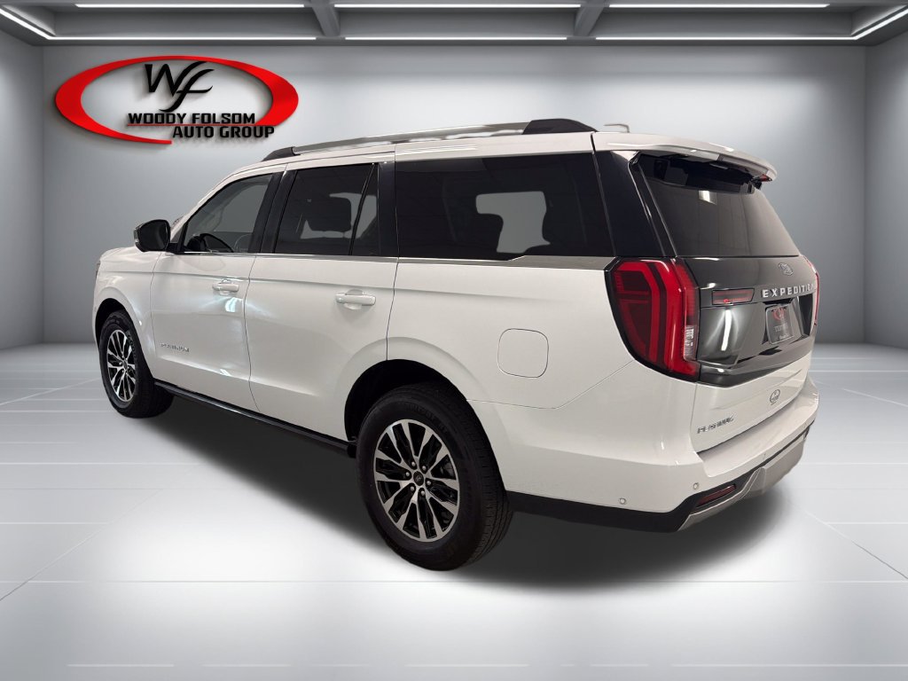 Used 2025 Ford Expedition Platinum AWD/4WD image 8