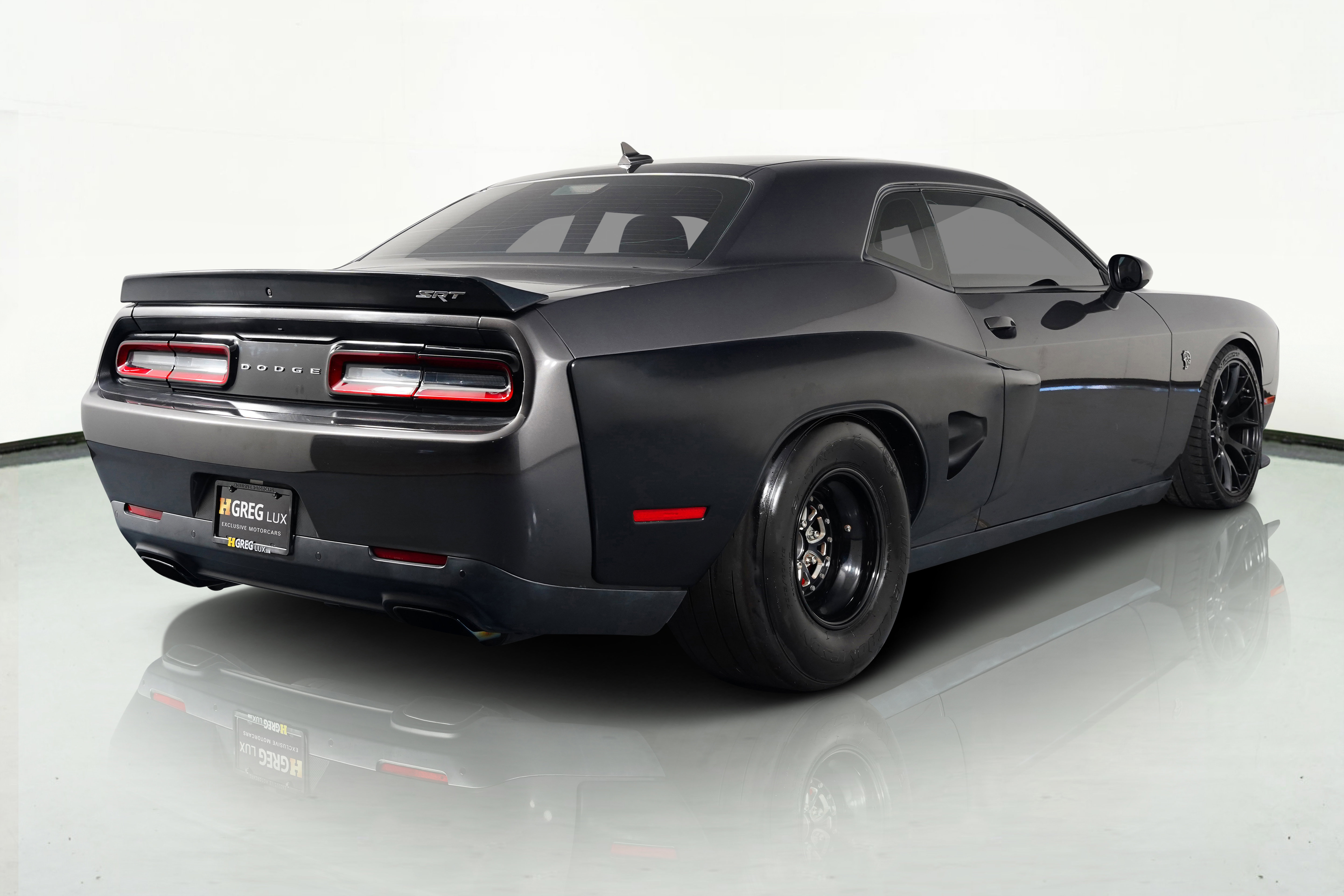 Used 2016 Dodge Challenger SRT Hellcat image 12
