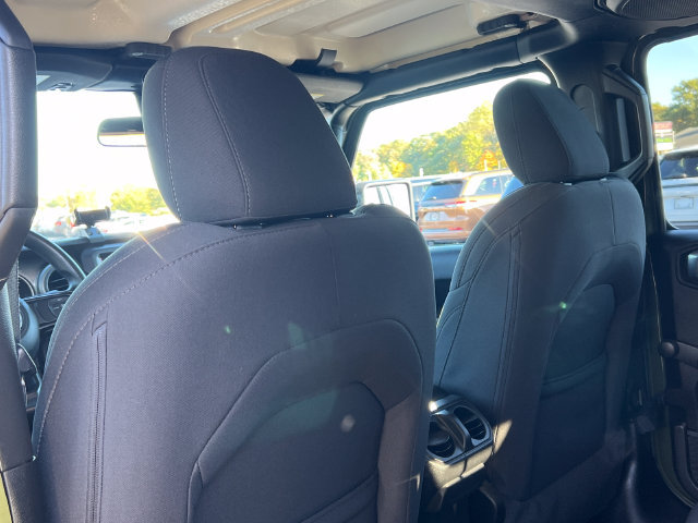 Used 2022 Jeep Wrangler Unlimited Sport AWD/4WD image 30