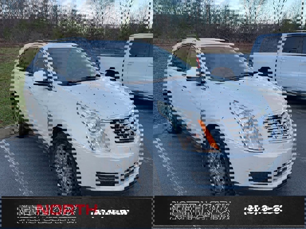 Used 2015 Cadillac SRX FWD image 2