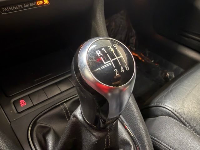 Used 2013 Volkswagen Golf R 4-Door AWD/4WD image 23