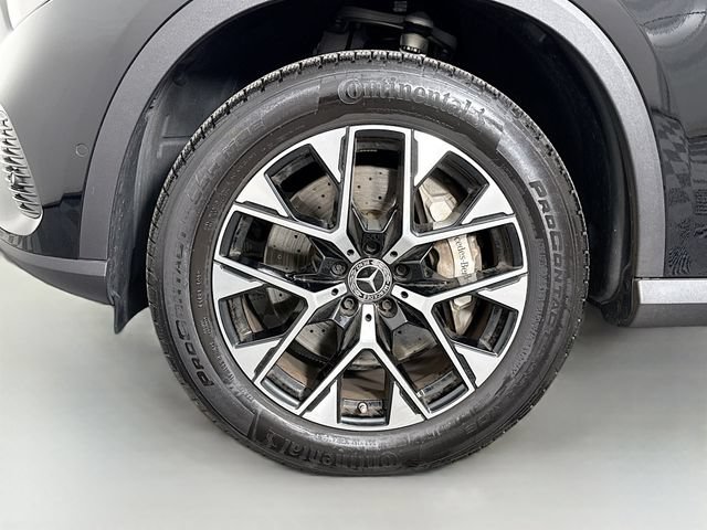 Used 2025 Mercedes-Benz GLC 350e 4MATIC image 30