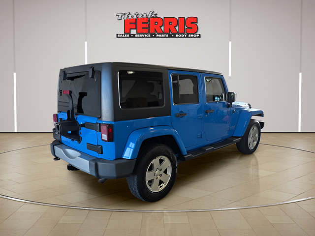 Used 2012 Jeep Wrangler Unlimited Sahara w/ Connectivity Group AWD/4WD image 7