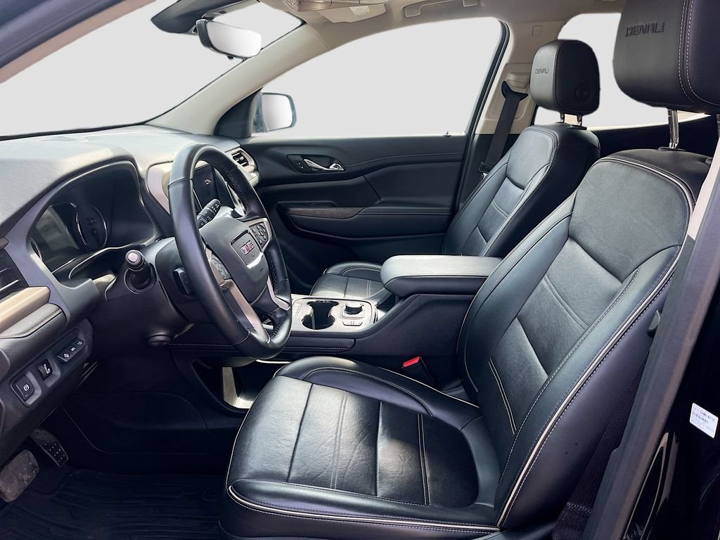 Used 2023 GMC Acadia Denali w/ Black Diamond Edition FWD image 22