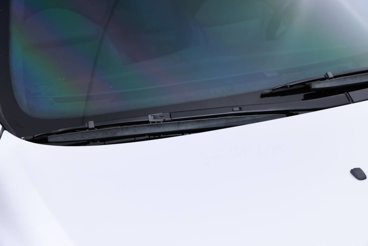 Used 2003 BMW M5 image 33