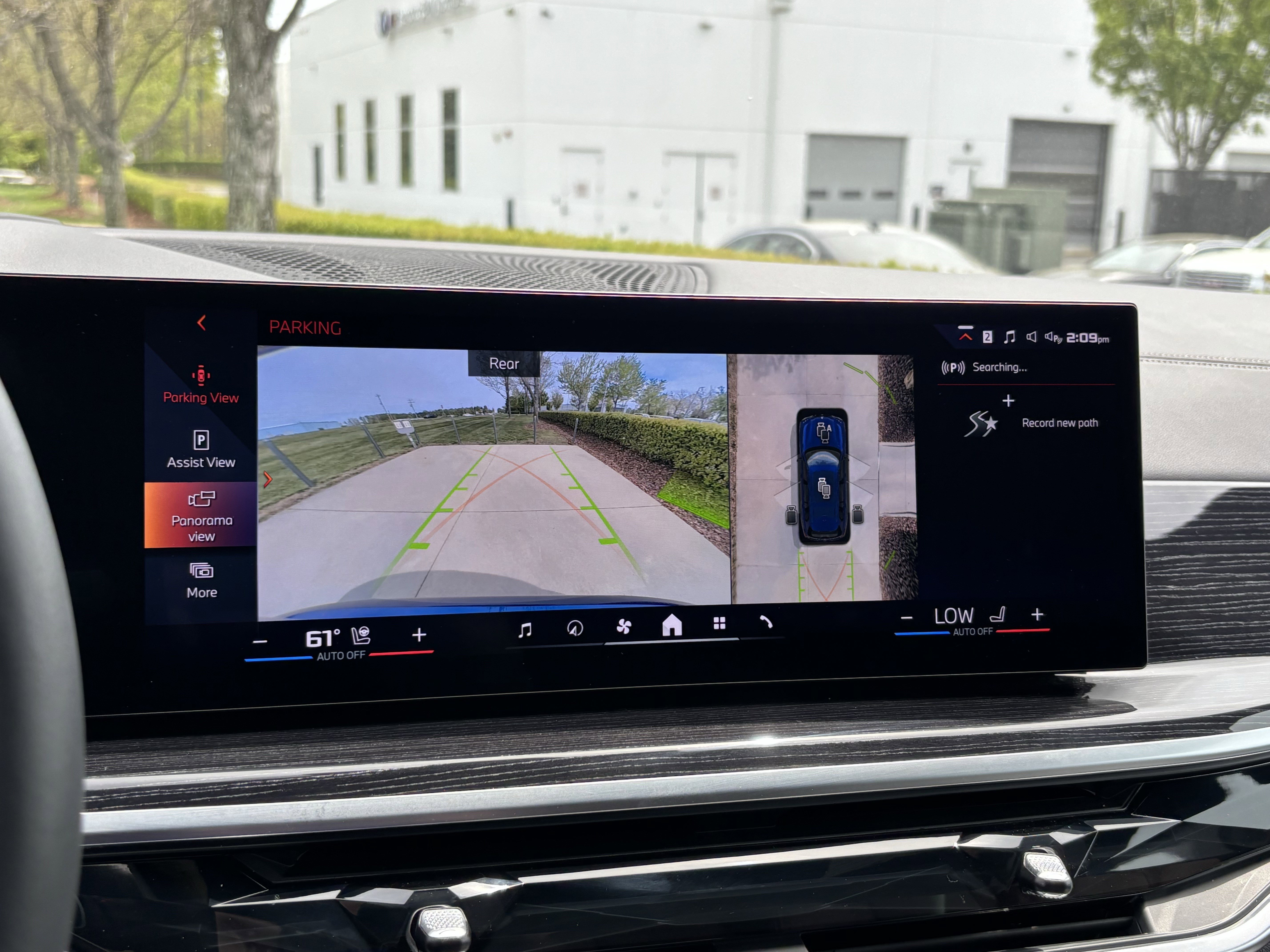 Certified 2026 BMW X7 M60i AWD/4WD image 23
