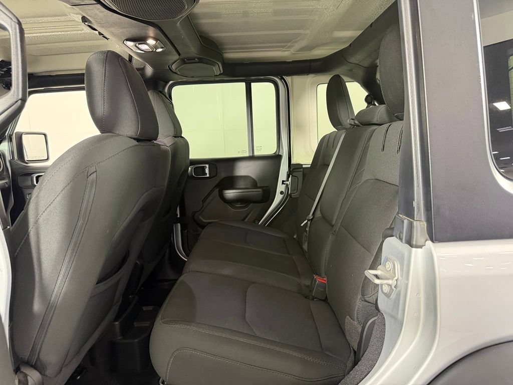 Used 2023 Jeep Wrangler Unlimited AWD/4WD image 21