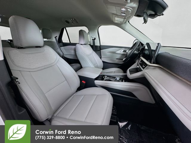 New 2025 Ford Explorer Active w/ Active Comfort Package image 31