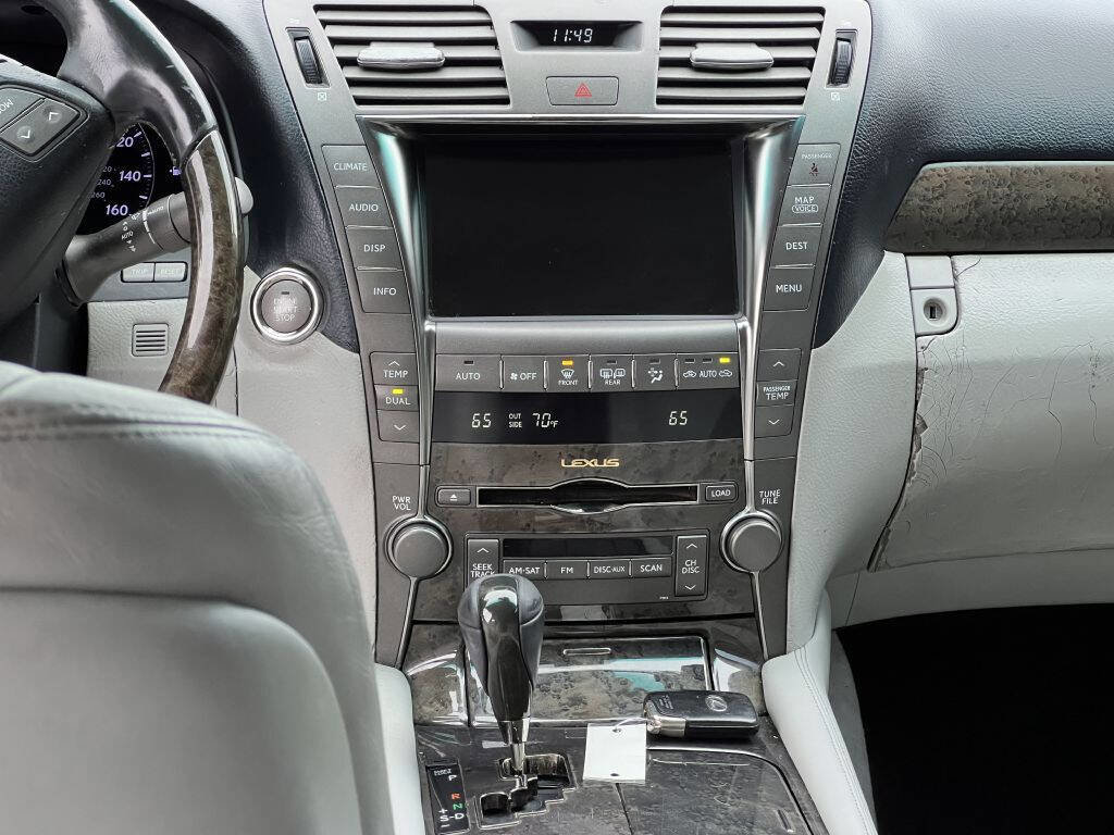 Used 2009 Lexus LS 460 Base 4dr Sedan RWD image 11