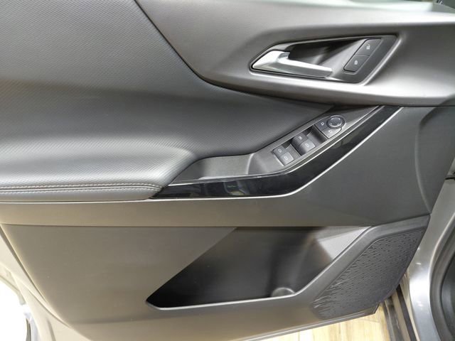 Used 2025 Chevrolet Equinox LT image 34