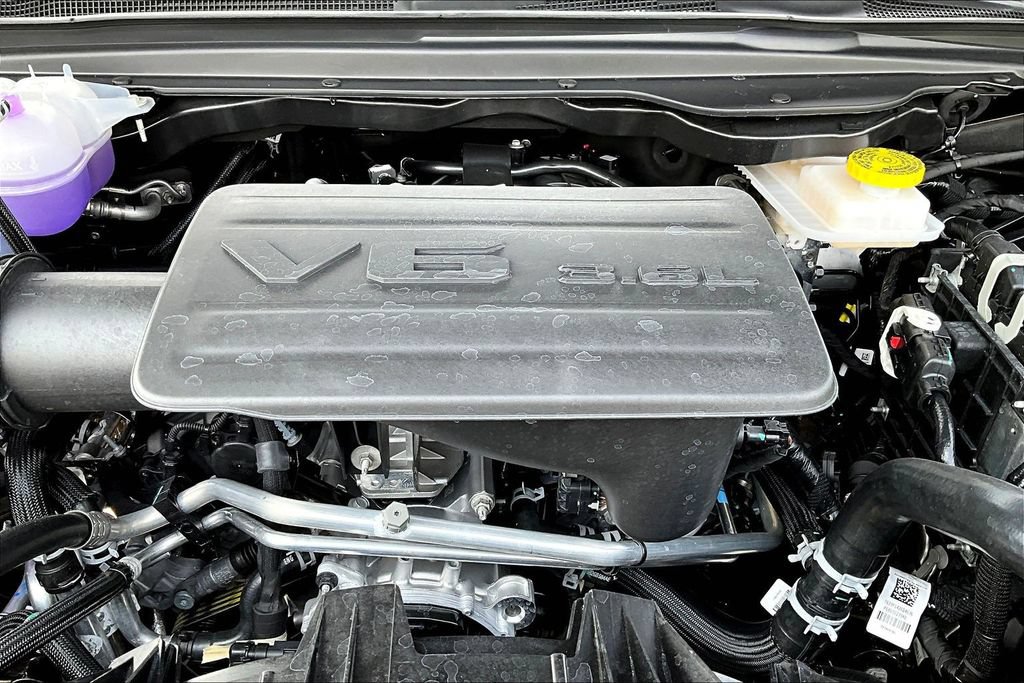 New 2026 RAM 1500 Express AWD/4WD image 12