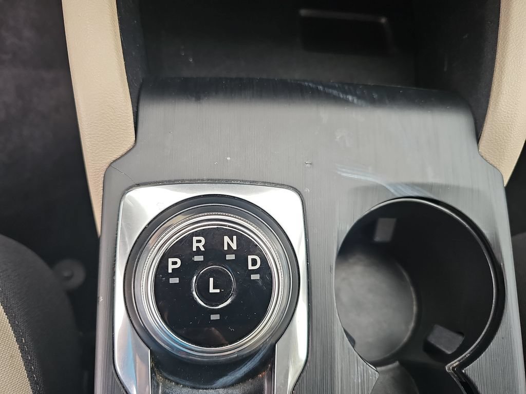 Used 2021 Ford Escape SE FWD image 23