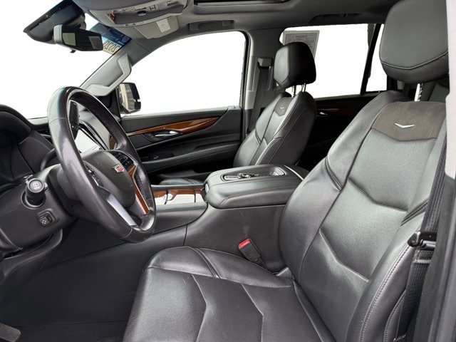 Used 2020 Cadillac Escalade Luxury image 10