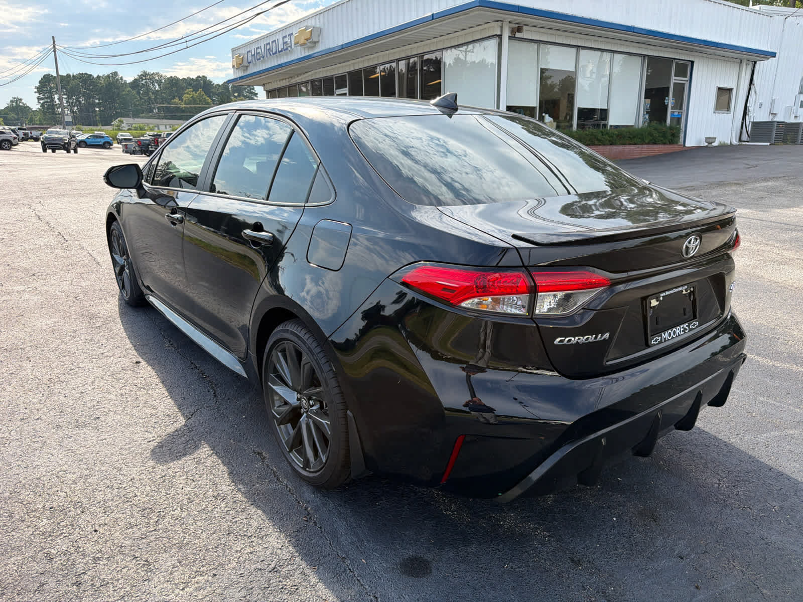 Used 2025 Toyota Corolla SE FWD image 5