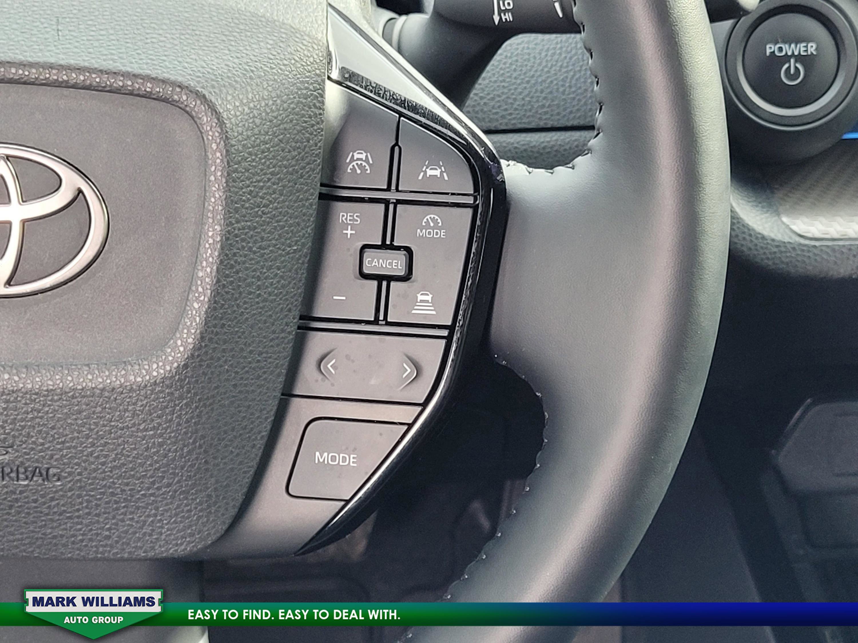 Used 2025 Toyota Prius XLE image 13