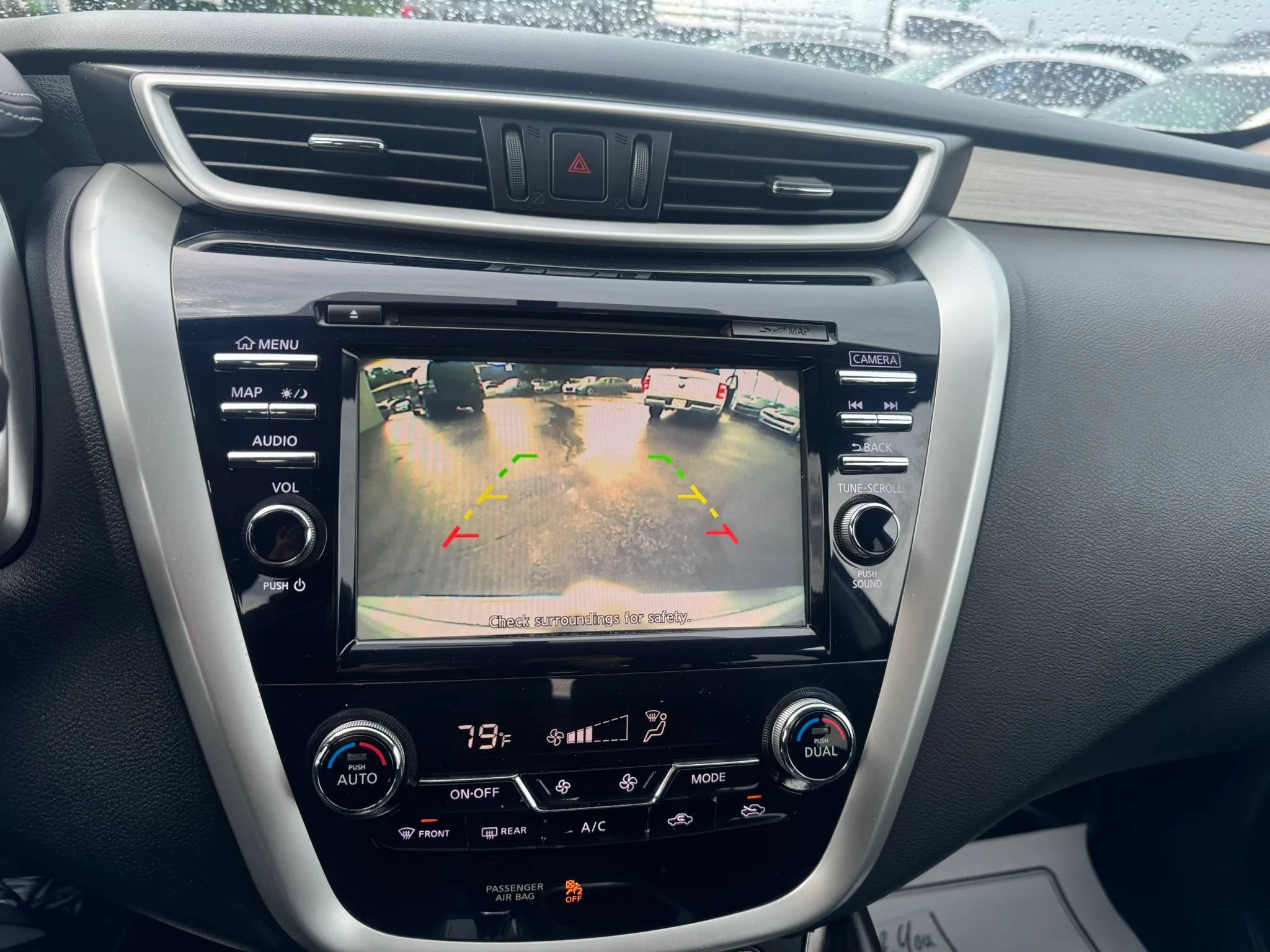 Used 2018 Nissan Murano SV FWD image 17