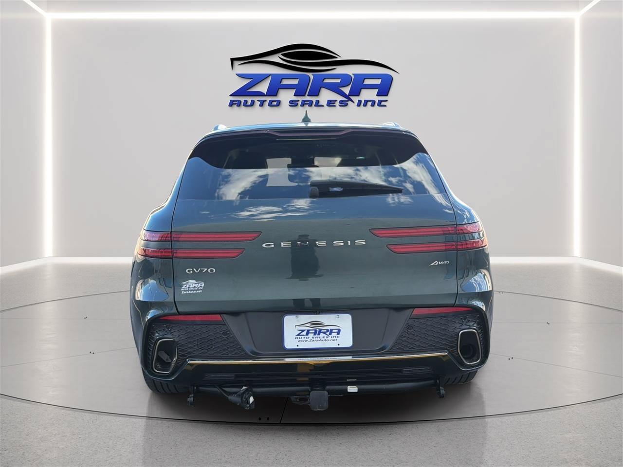 Used 2023 Genesis GV70 2.5T w/ Advanced Package AWD/4WD image 5