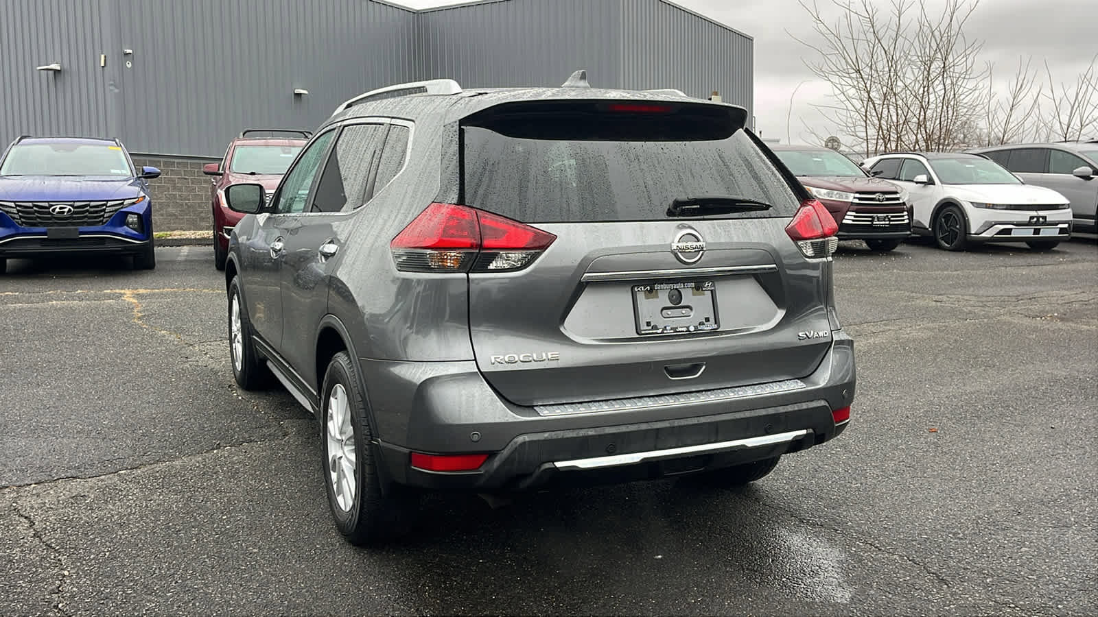 Used 2019 Nissan Rogue SV AWD/4WD image 6