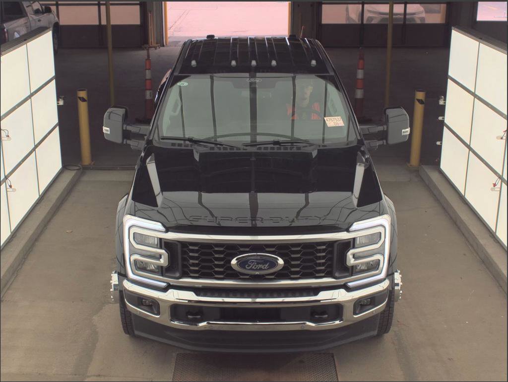 Used 2026 Ford F450 Lariat w/ Lariat Premium Package AWD/4WD image 8