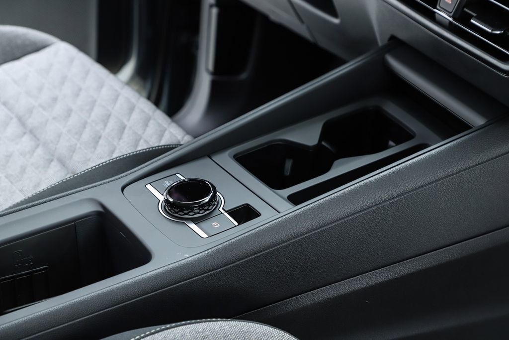 New 2026 Volkswagen Tiguan S image 70