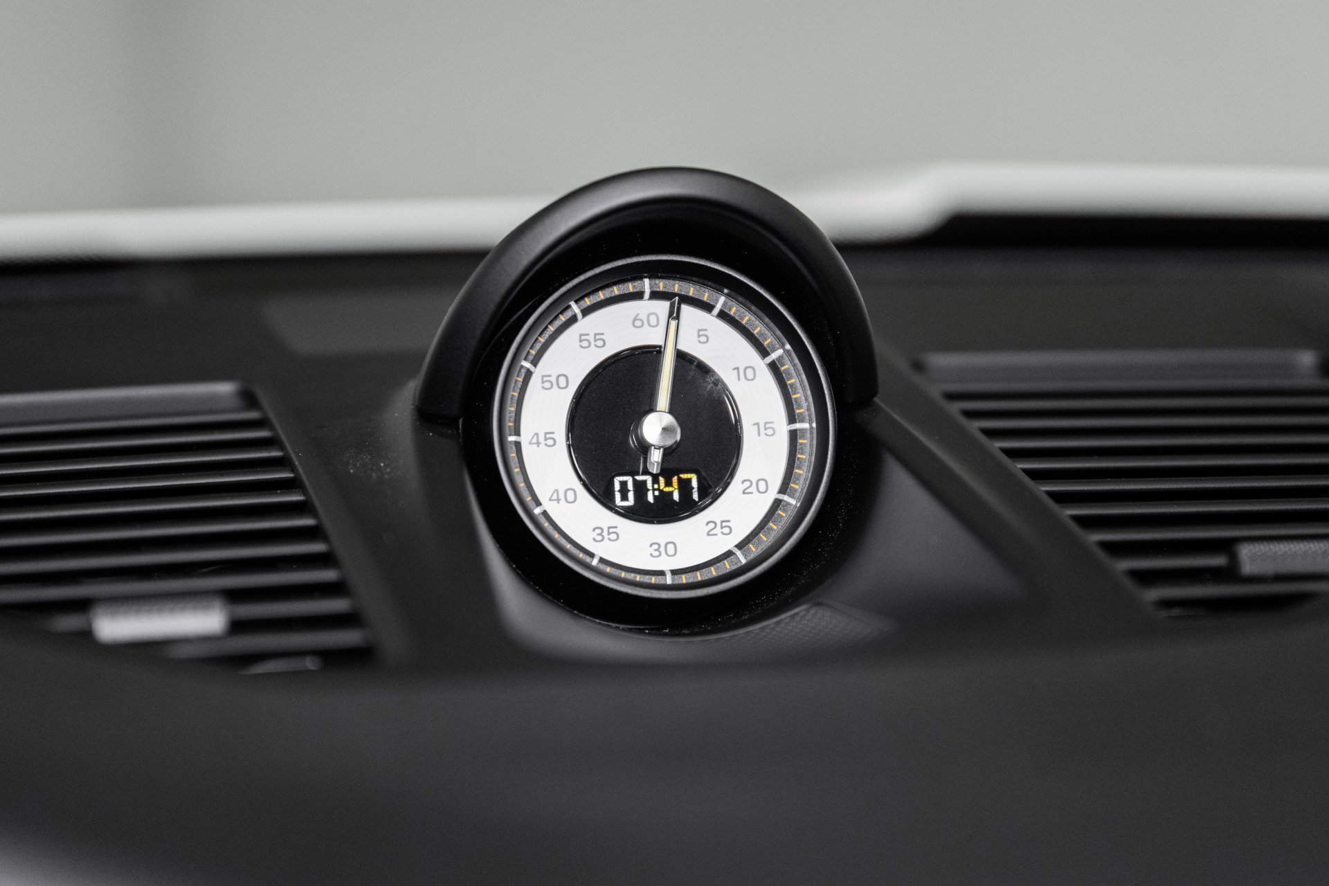 Used 2022 Porsche 911 GT3 image 28