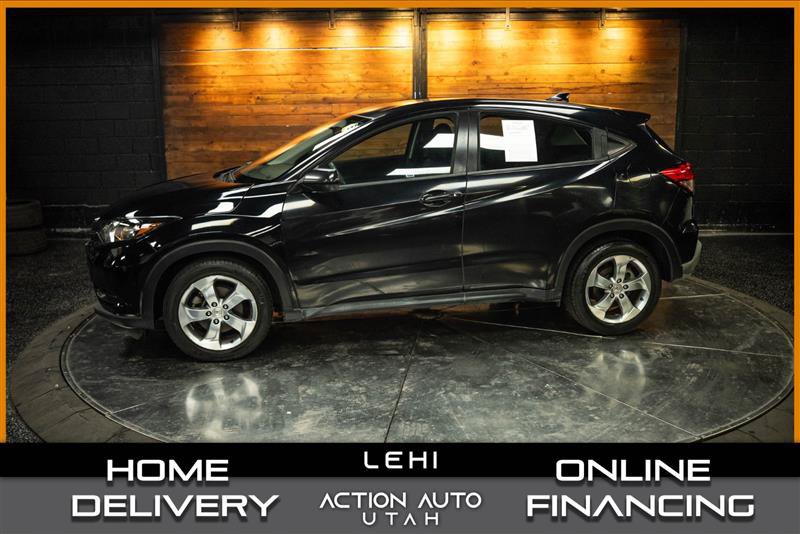 Used 2017 Honda HR-V LX image 1