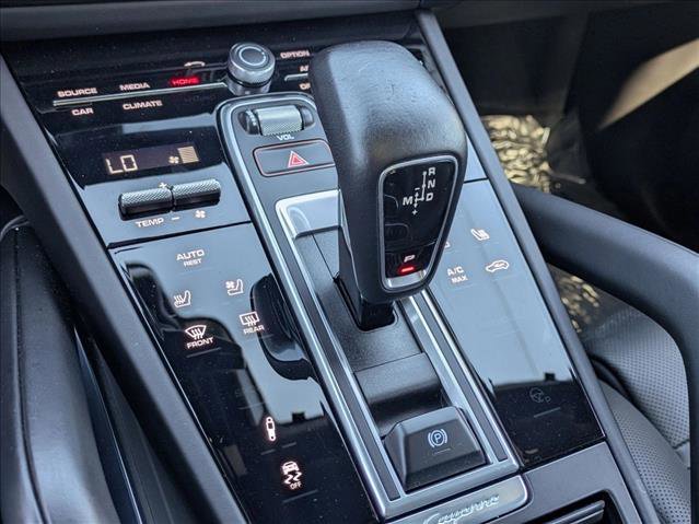Used 2020 Porsche Cayenne Turbo AWD/4WD image 12