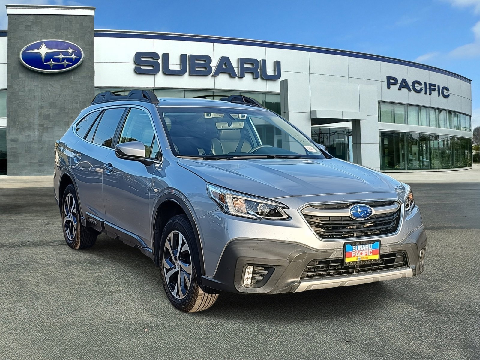 Used 2020 Subaru Outback Limited w/ Popular Package #2 image 1