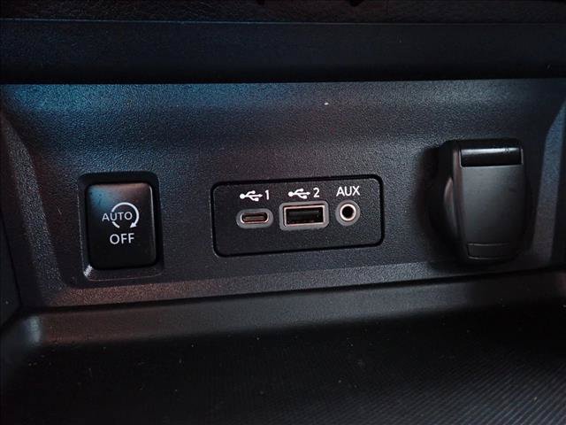 Used 2024 Nissan Sentra SR FWD image 16