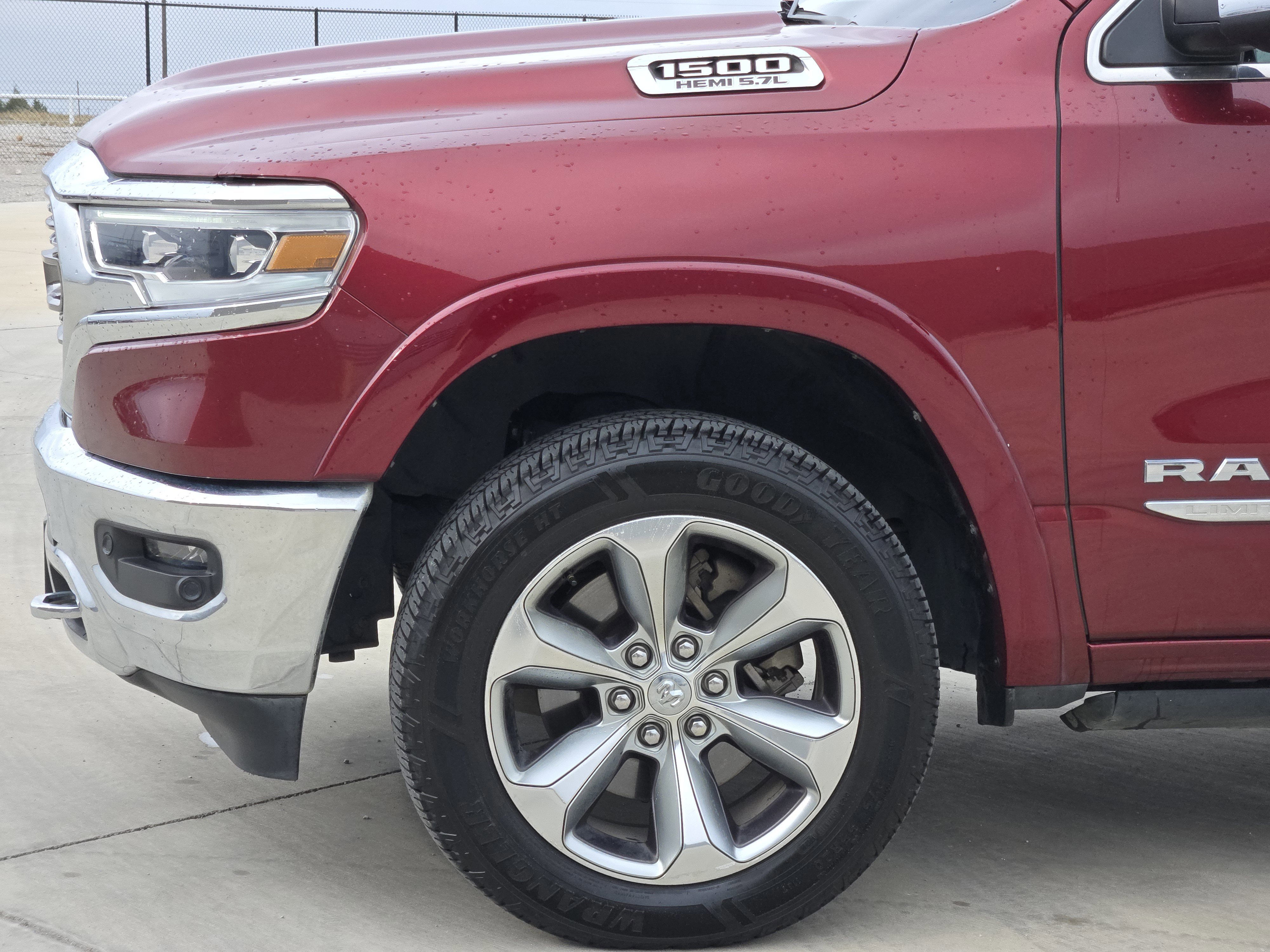 Used 2019 RAM 1500 Limited image 9