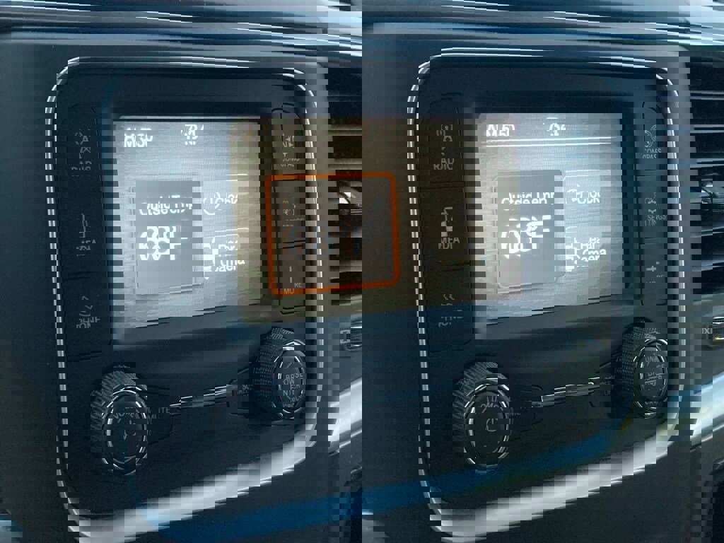 Used 2024 RAM 1500 Classic SLT image 22