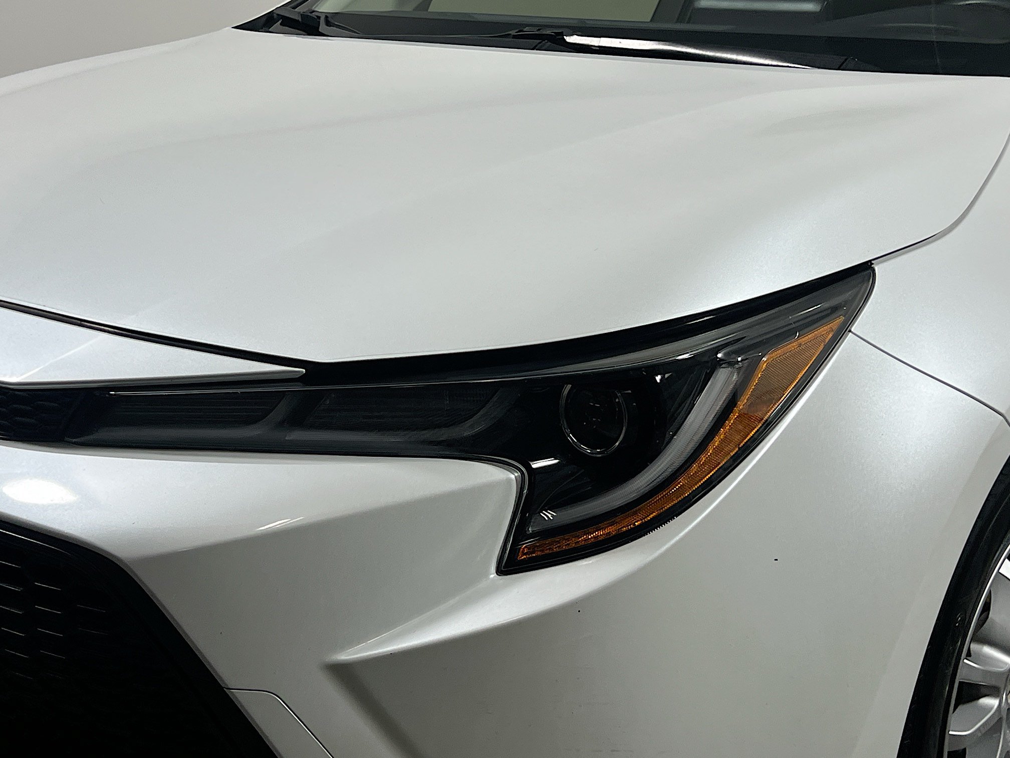 Used 2022 Toyota Corolla LE FWD image 12