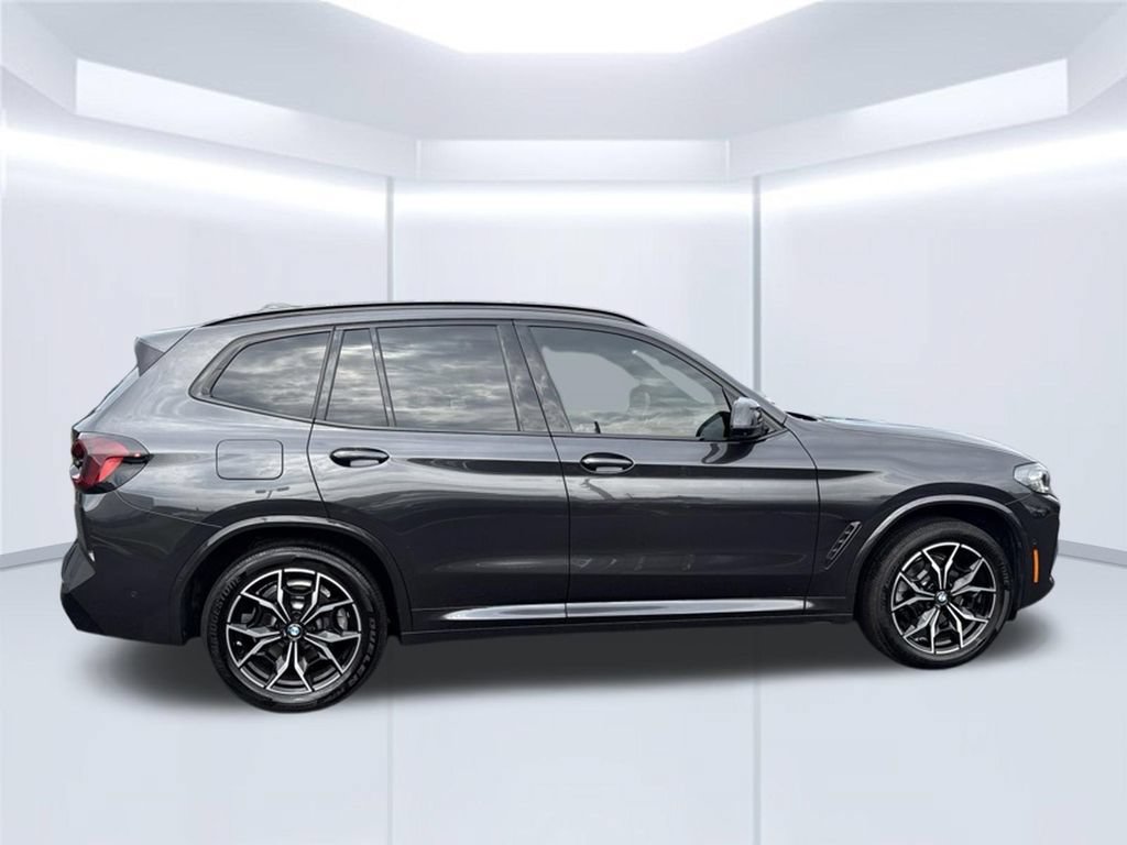 Used 2024 BMW X3 xDrive30i w/ M Sport Package AWD/4WD image 9