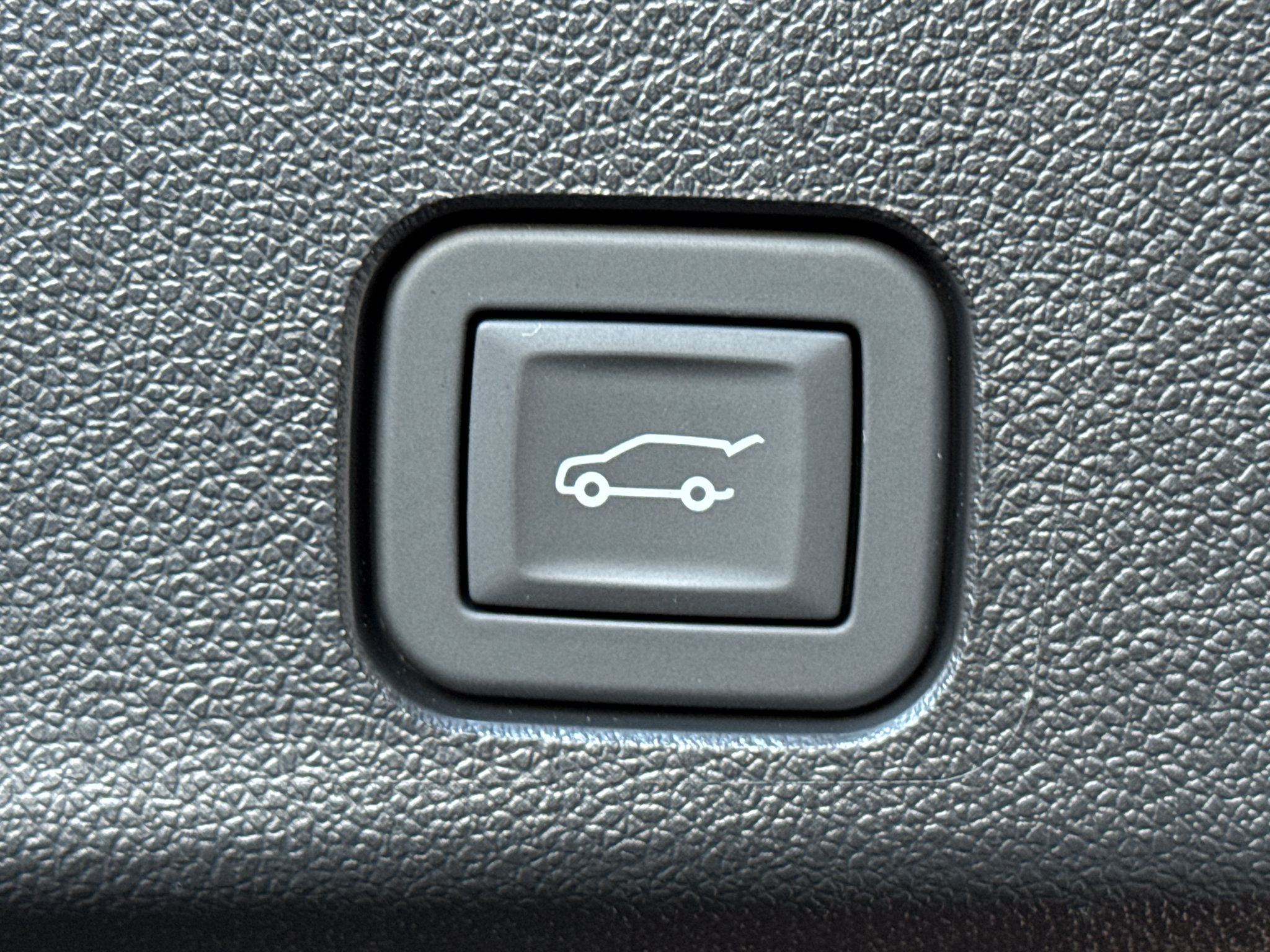 Used 2026 Chevrolet Traverse RS AWD/4WD image 24