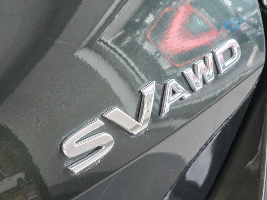 Used 2019 Nissan Rogue SV AWD/4WD image 10