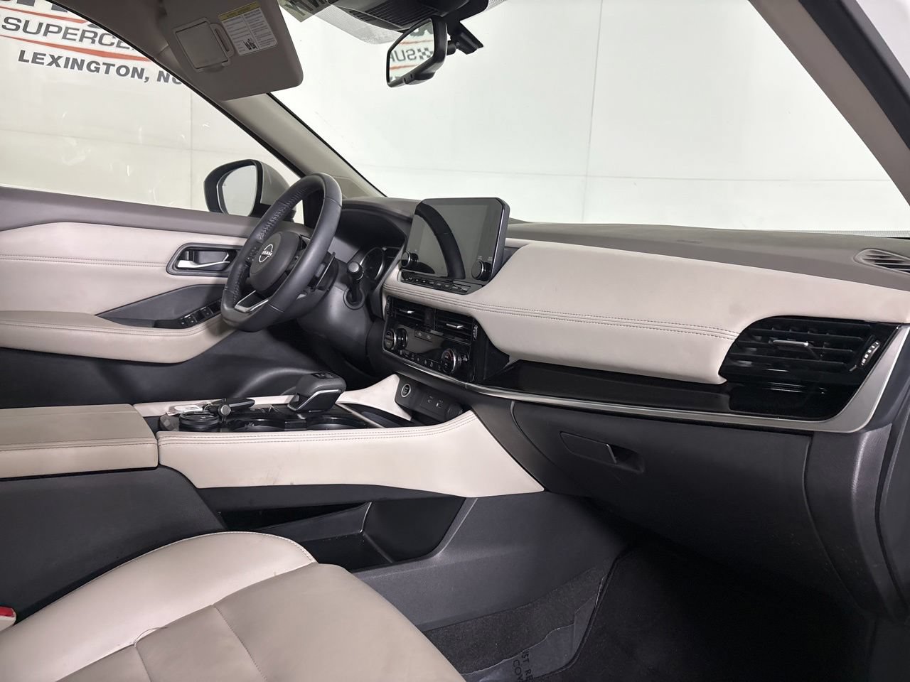 Used 2023 Nissan Rogue SL w/ SL Premium Package AWD/4WD image 32