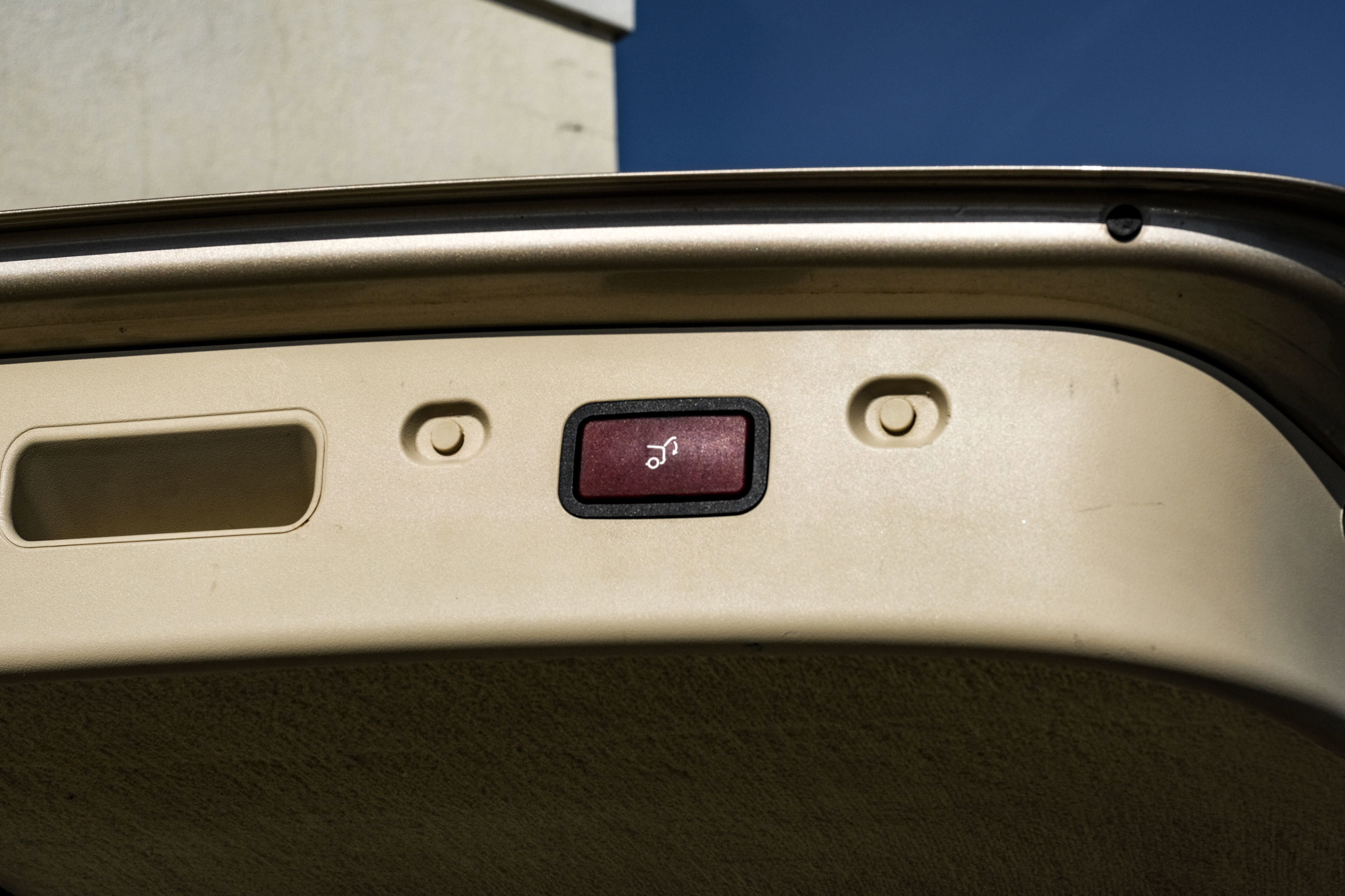 Used 2004 Mercedes-Benz E 320 4MATIC Wagon image 49