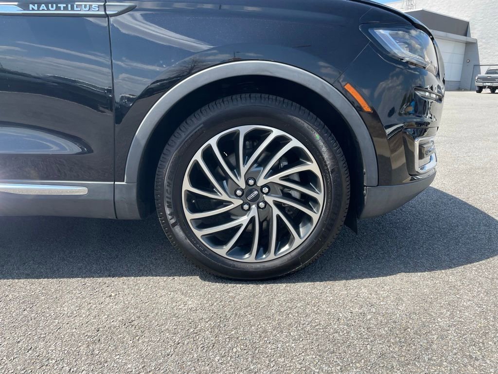 Used 2020 Lincoln Nautilus Reserve w/ Cargo Utility Package image 34