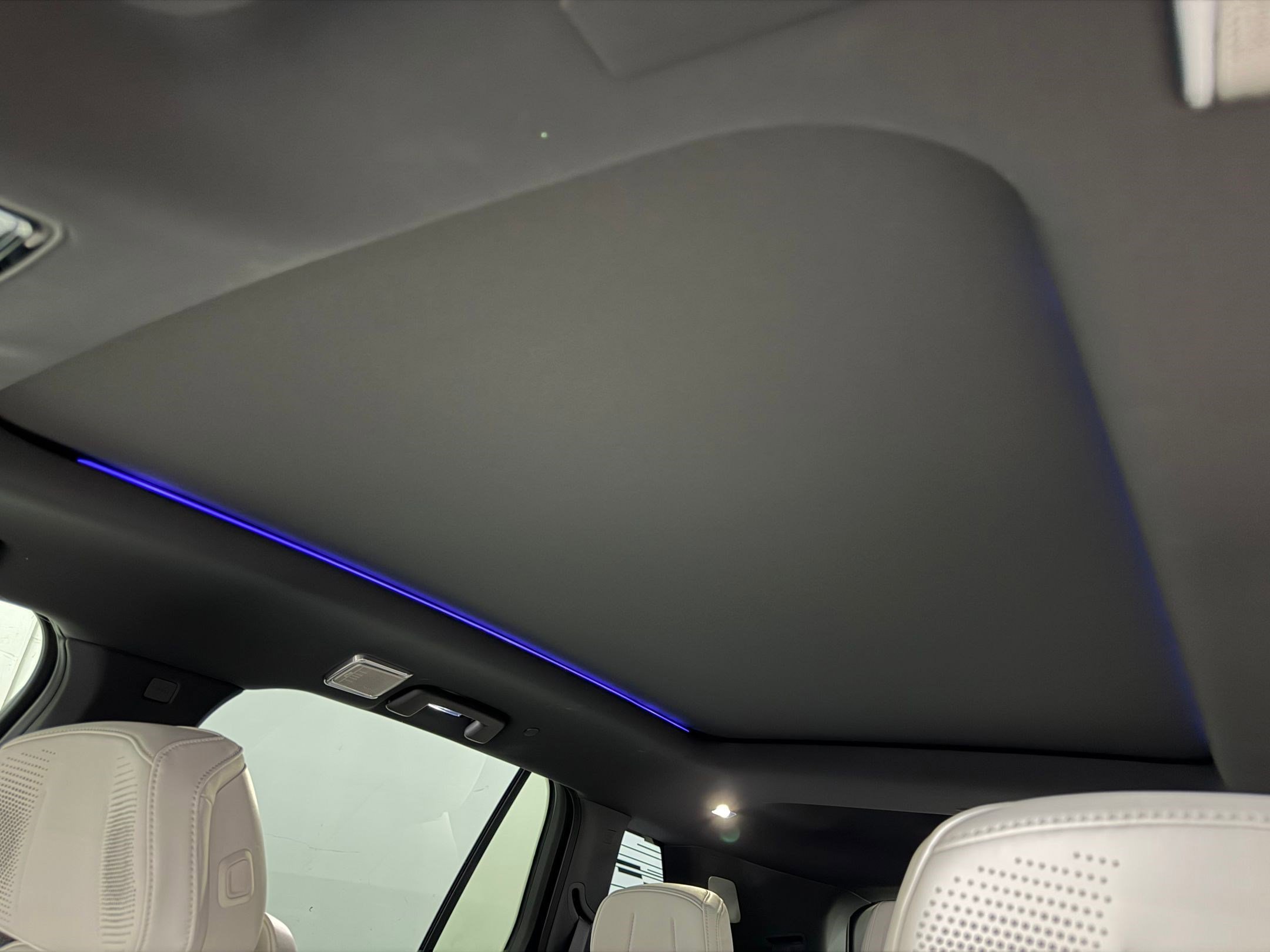 New 2026 Cadillac Vistiq Sport image 13