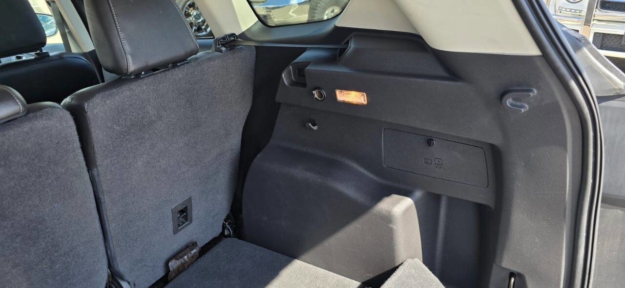 Used 2018 Ford Escape SEL image 26