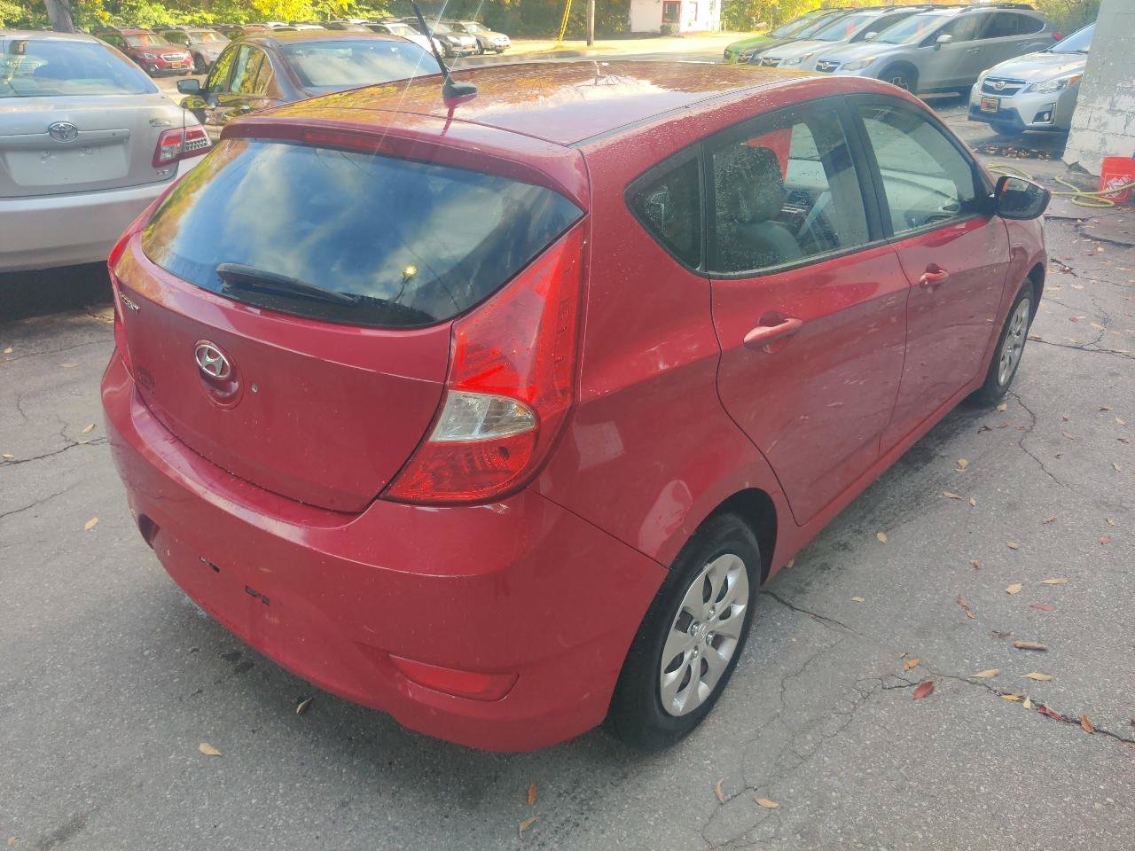 Used 2015 Hyundai Accent GS FWD image 6