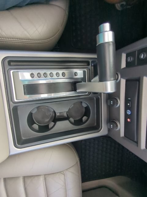 Used 2004 HUMMER H2 w/ Preferred Equipment Group AWD/4WD image 22