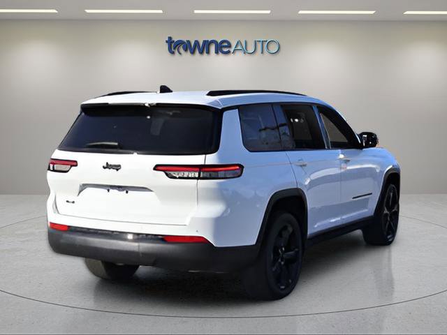 Used 2023 Jeep Grand Cherokee L Laredo AWD/4WD image 5