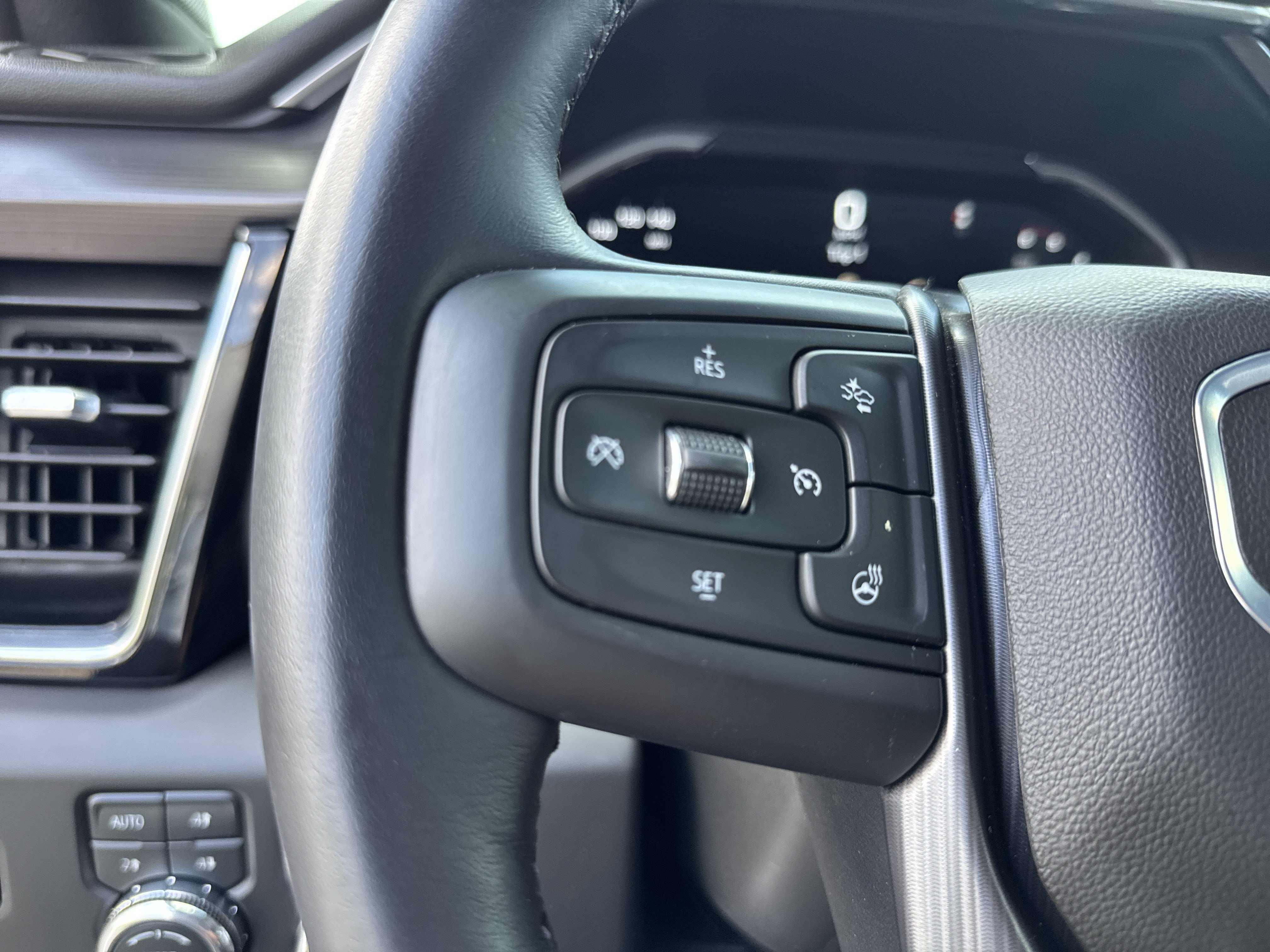 Used 2026 GMC Sierra 2500 Denali Ultimate w/ Max Trailering Package AWD/4WD image 20