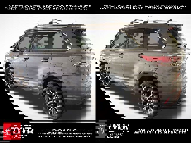 Used 2016 Toyota Highlander XLE AWD/4WD image 2