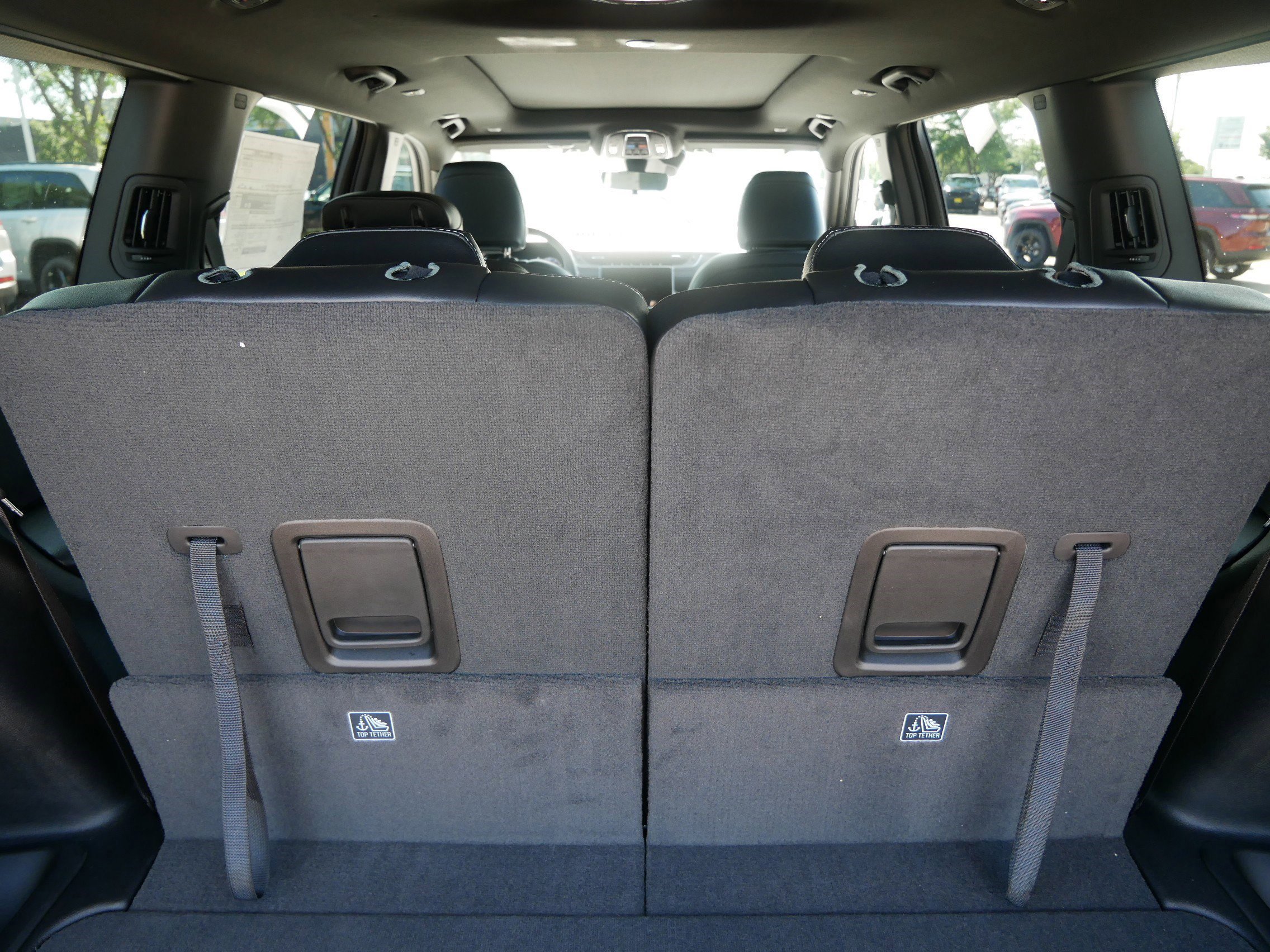 New 2025 Jeep Grand Cherokee L Limited w/ Trailer Tow Package image 11